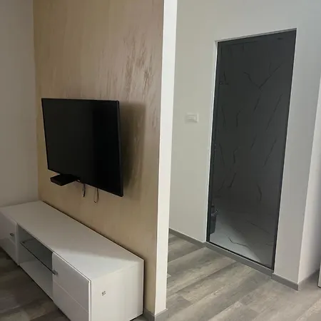 Kmk Apartment *